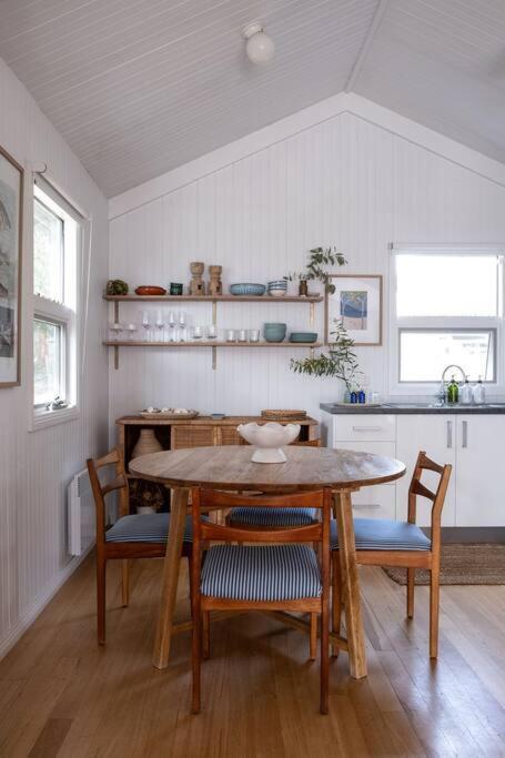 Bruny Boathouse Bed & Breakfast Alonnah Bagian luar foto